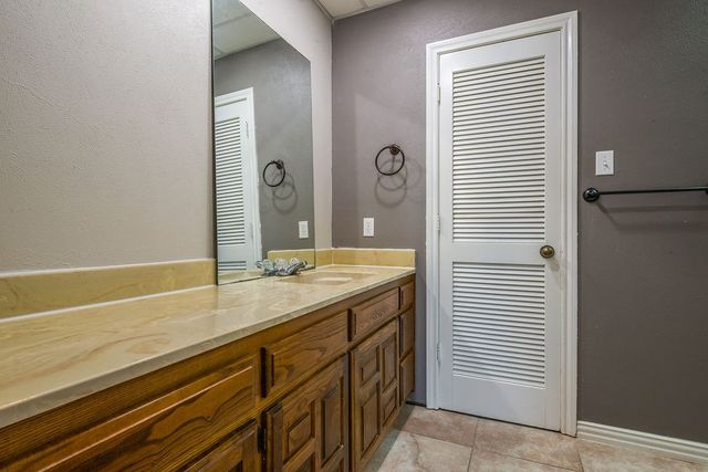 1416 Apache Court, Joshua, TX 76058