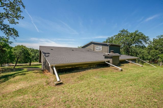 1416 Apache Court, Joshua, TX 76058