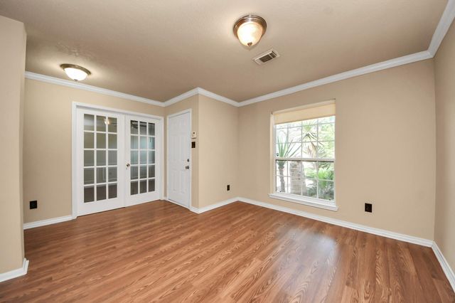 1702 Kemah Oaks Drive, Kemah, TX 77565