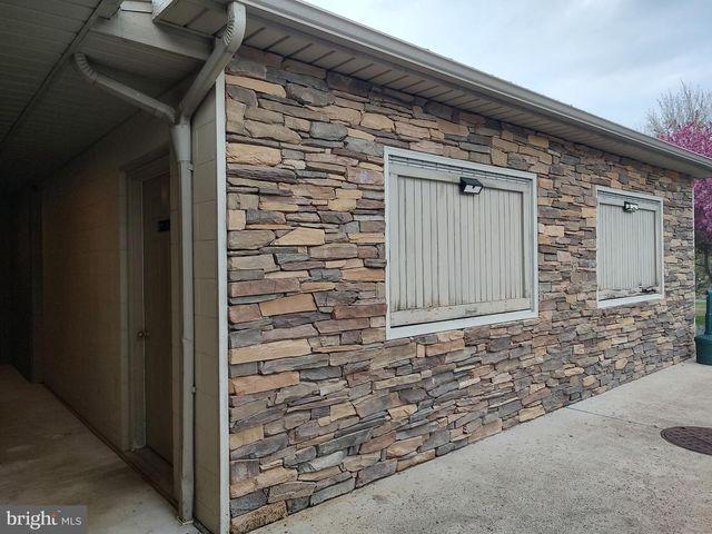 23179 GREAT COVE RD, Mcconnellsburg, PA 17233