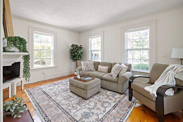 185 Woodland Street, Natick, MA 01760