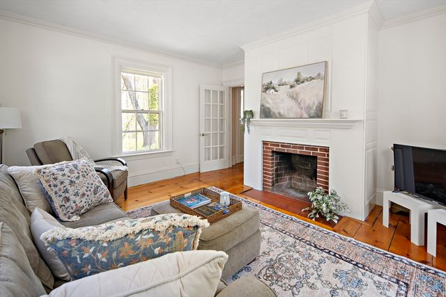 185 Woodland Street, Natick, MA 01760