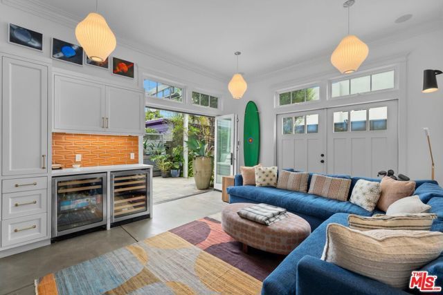821 Amoroso Place, Venice (los Angeles), CA 90291