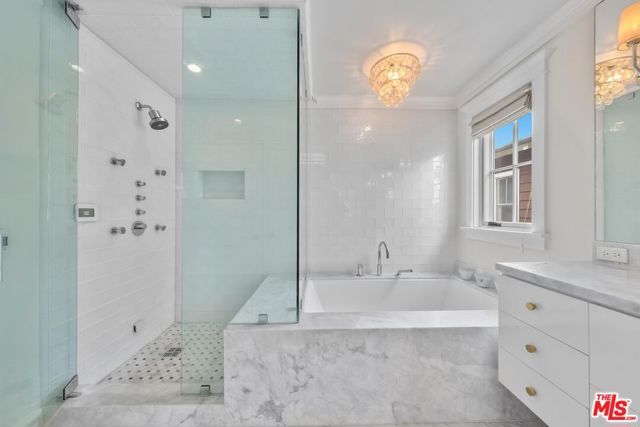 821 Amoroso Place, Venice (los Angeles), CA 90291