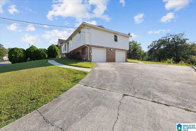 9577 EASTPOINTE CIRCLE, Birmingham, AL 35217