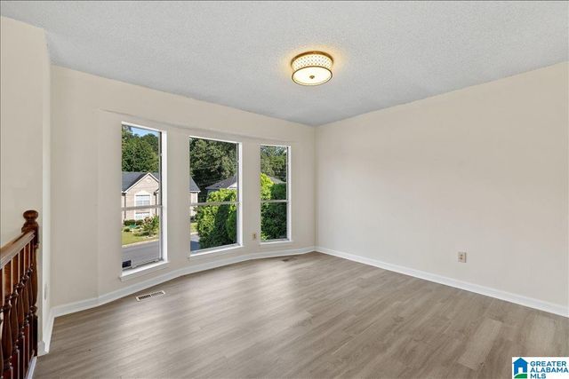 9577 EASTPOINTE CIRCLE, Birmingham, AL 35217