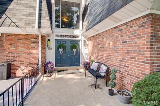 1914 W Delmar Avenue L, Godfrey, IL 62035