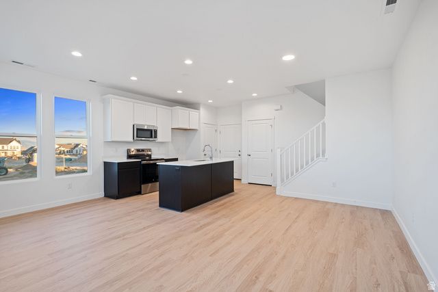 11248 S SILVER POND DR, South Jordan, UT 84009