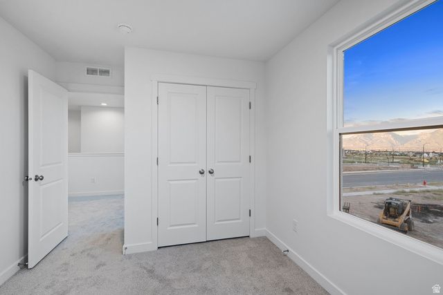 11248 S SILVER POND DR, South Jordan, UT 84009