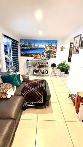 2800 NW 173rd Ter, Miami Gardens, FL 33056