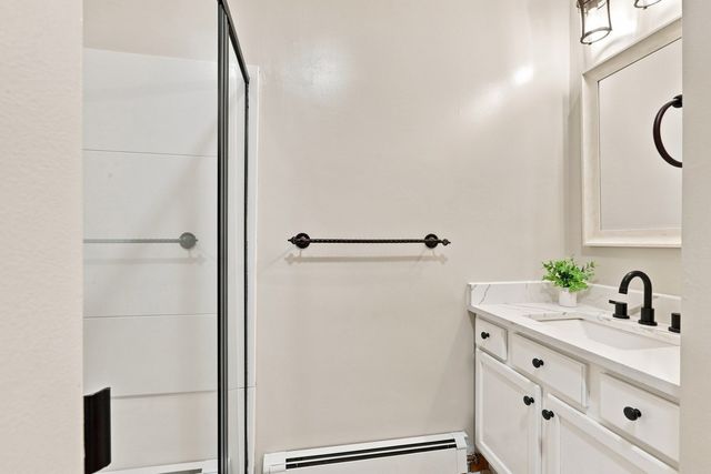 9 Sullivan Cir, Stoneham, MA 02180