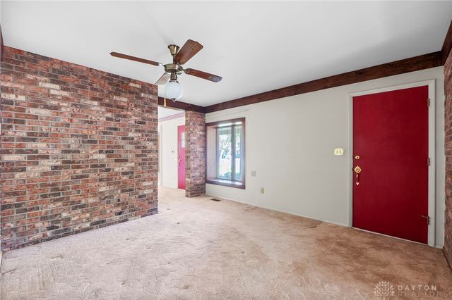 156 Mark Lane, Fairborn, OH 45324