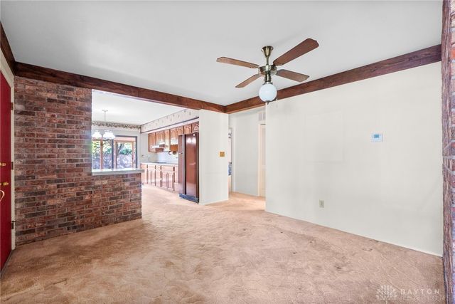 156 Mark Lane, Fairborn, OH 45324