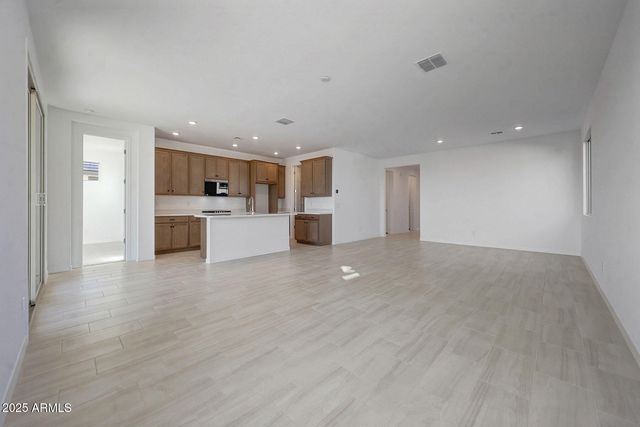 28893 N 172nd Drive, Surprise, AZ 85387