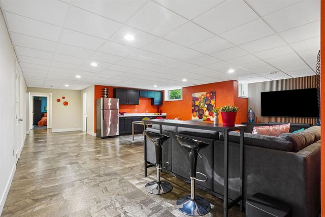 9044 Beaver Meadows Lane, Cedar Falls, IA 50613