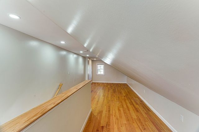 32 Northey 32, Salem, MA 01970