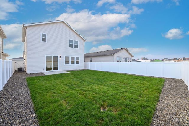 14726 Wing Spread Dr, Caldwell, ID 83607