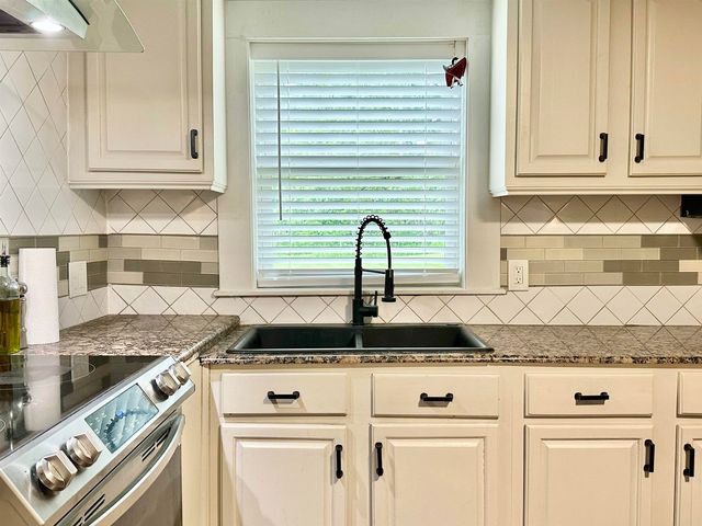 130 Village Road, Langdon, NH 03602