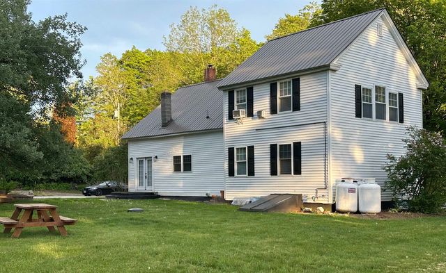 130 Village Road, Langdon, NH 03602