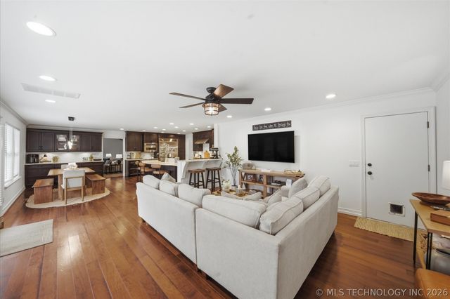 10727 S 66th East Avenue, Tulsa, OK 74133