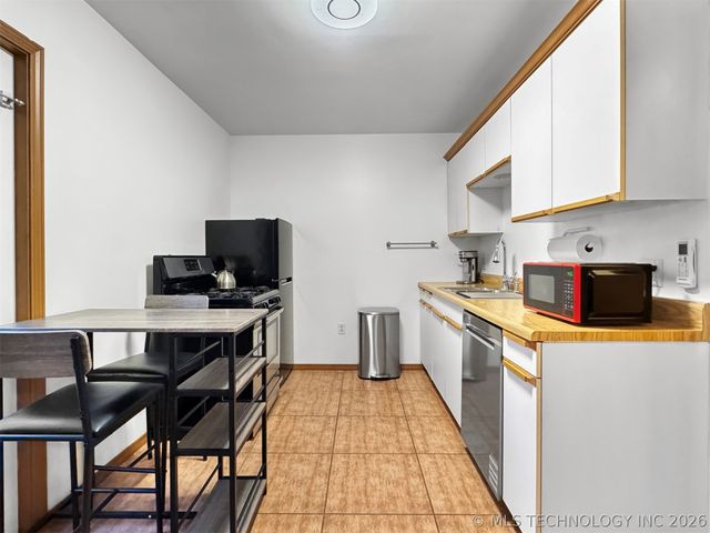 10727 S 66th East Avenue, Tulsa, OK 74133