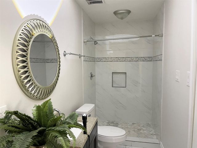 927 Greatwood Drive, Houston, TX 77013