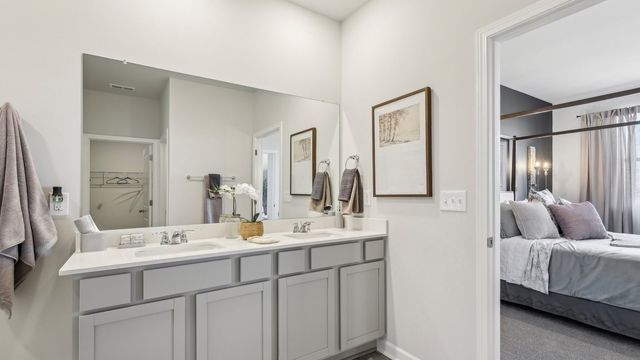 4348 Scarlet Ct, Columbia, TN 38401