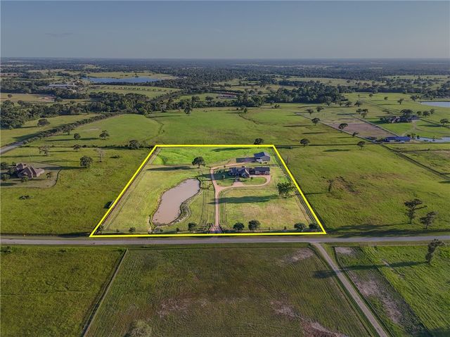 30163 High Spirit Ranch Road, Hempstead, TX 77445