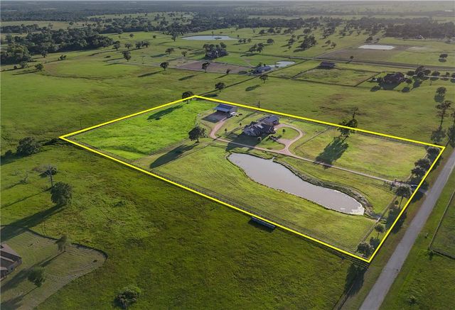 30163 High Spirit Ranch Road, Hempstead, TX 77445