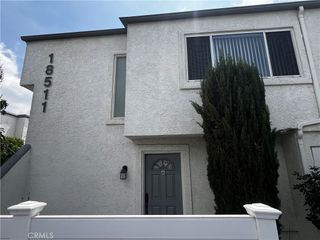 18511 Mayall Street A, Northridge, CA 91324