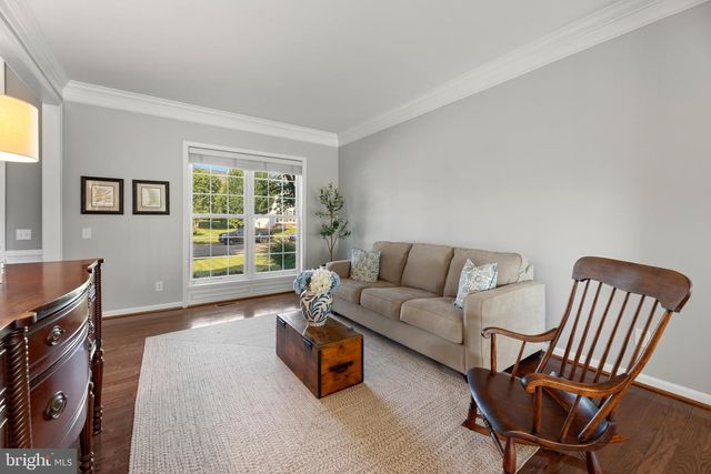 7636 MOVERN LN, Warrenton, VA 20187