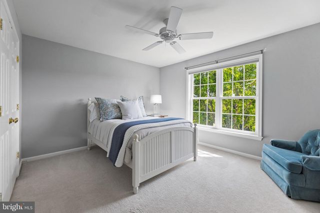 7636 MOVERN LN, Warrenton, VA 20187