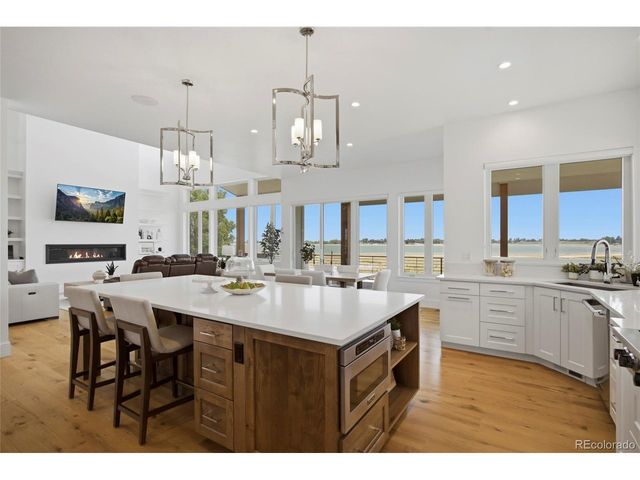 1270 E 57th St, Loveland, CO 80538