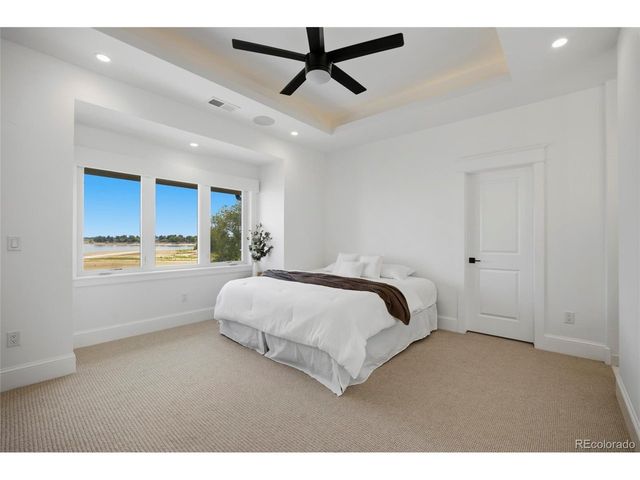 1270 E 57th St, Loveland, CO 80538