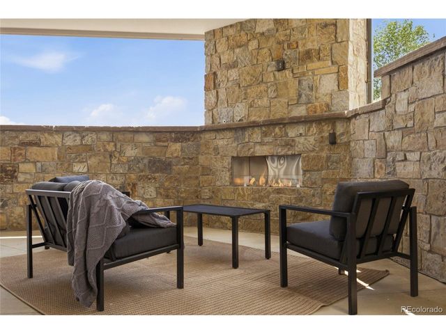 1270 E 57th St, Loveland, CO 80538