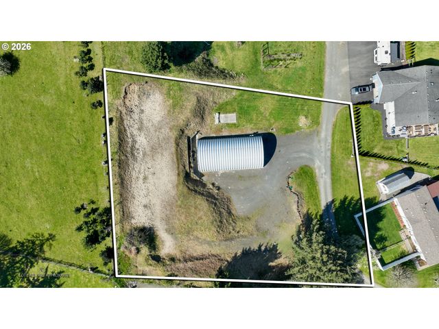 91620 SCHAFFER Dr, Warrenton, OR 97146