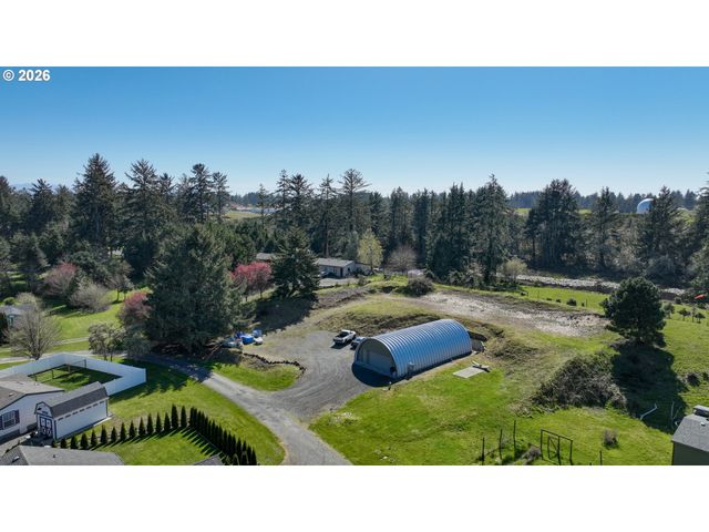 91620 SCHAFFER Dr, Warrenton, OR 97146