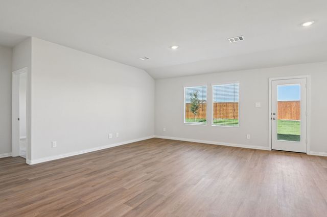 2115 Longchamp Lane, Seagoville, TX 75159