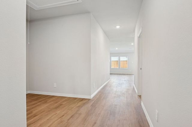 2115 Longchamp Lane, Seagoville, TX 75159