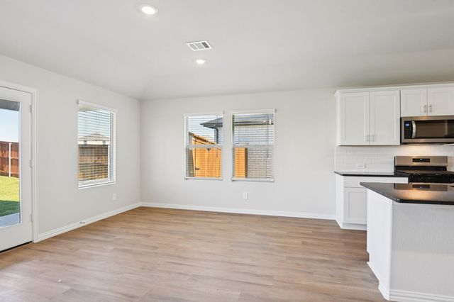 2115 Longchamp Lane, Seagoville, TX 75159