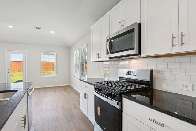 2115 Longchamp Lane, Seagoville, TX 75159