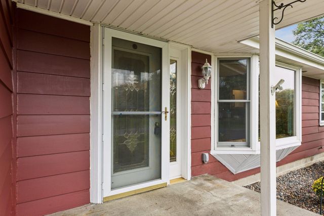 2501 80th Avenue N, Brooklyn Park, MN 55444