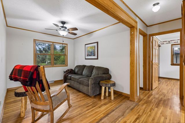 2501 80th Avenue N, Brooklyn Park, MN 55444