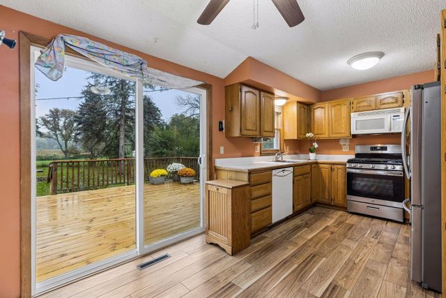 2501 80th Avenue N, Brooklyn Park, MN 55444