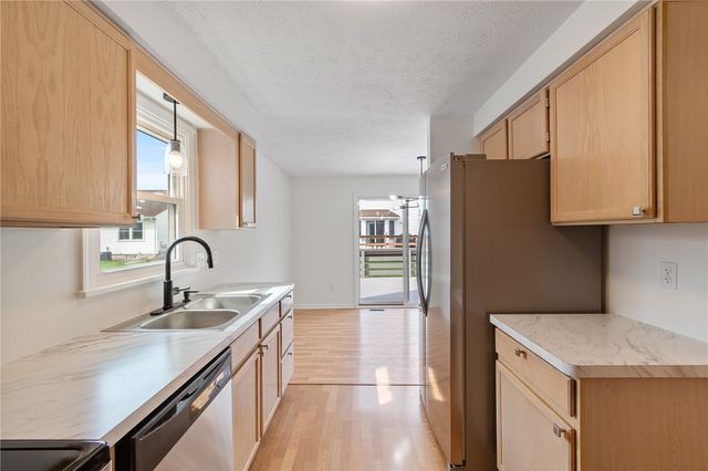 651 Neros Run, Webster, NY 14580