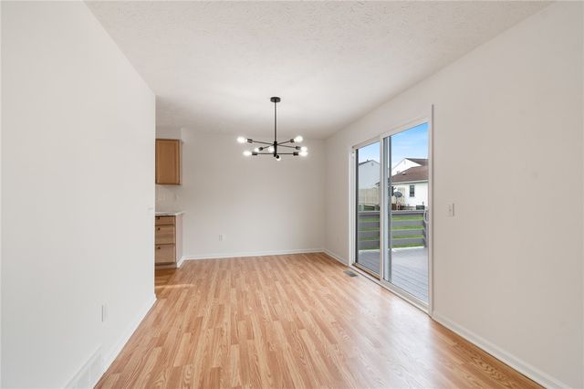 651 Neros Run, Webster, NY 14580