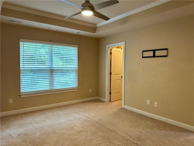 700 Albertine CT, Chesapeake, VA 23320