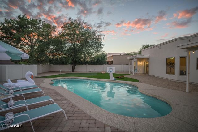 4717 E LE MARCHE Avenue, Phoenix, AZ 85032