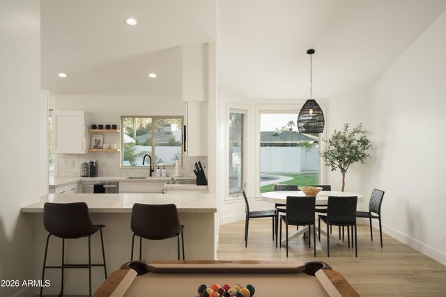 4717 E LE MARCHE Avenue, Phoenix, AZ 85032