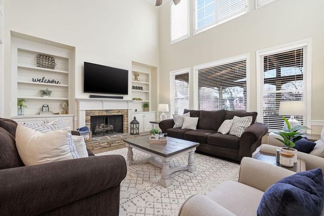 175 Barton Place, Alpharetta, GA 30005